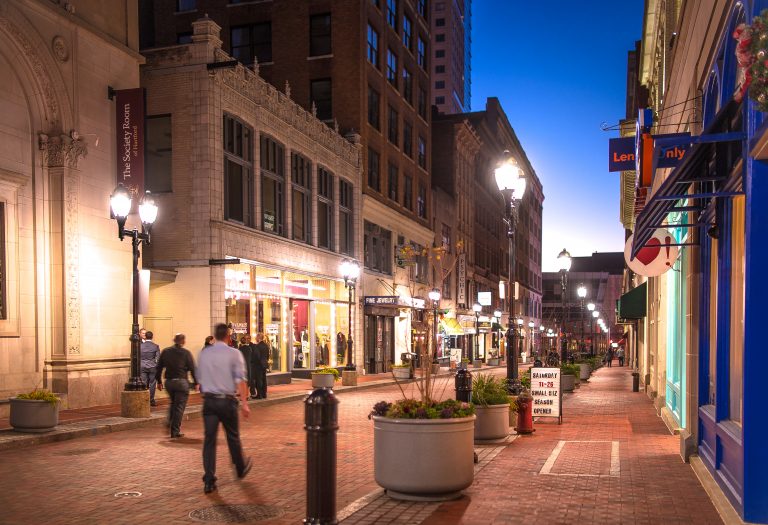 Paver makeover on Pratt Street: cars, pedestrians and a case study in New Urbanism