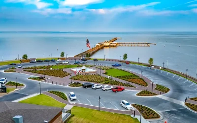 Award-winning hardscape is a beautiful jumping off point for Mobile Bay